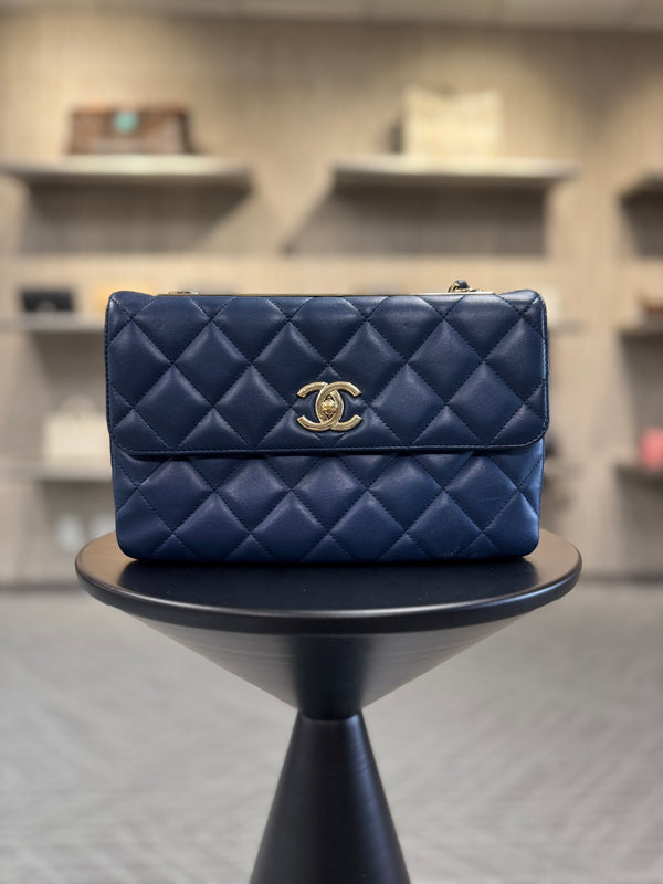 CHANEL Lambskin Quilted Medium Trendy CC Flap Navy Blue