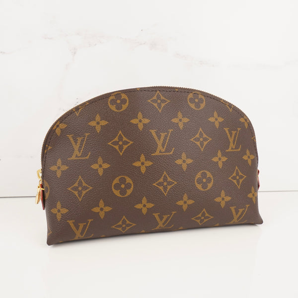 LOUIS VUITTON
Monogram Cosmetic Pouch