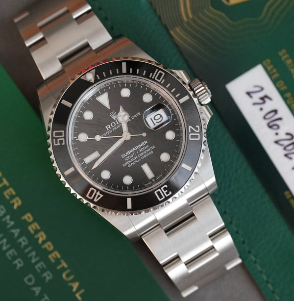 Rolex Submariner Date
126610LN 41mm Oystersteel Black