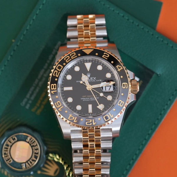 Rolex GMT-Master II
126713grnr 40mm Yellow gold/Steel Black