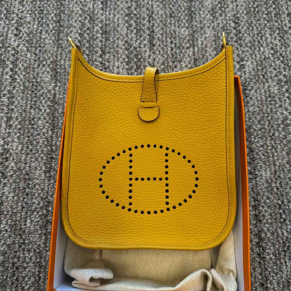 Hermes Taurillon Clemence Evelyne TPM Jaune Ambre